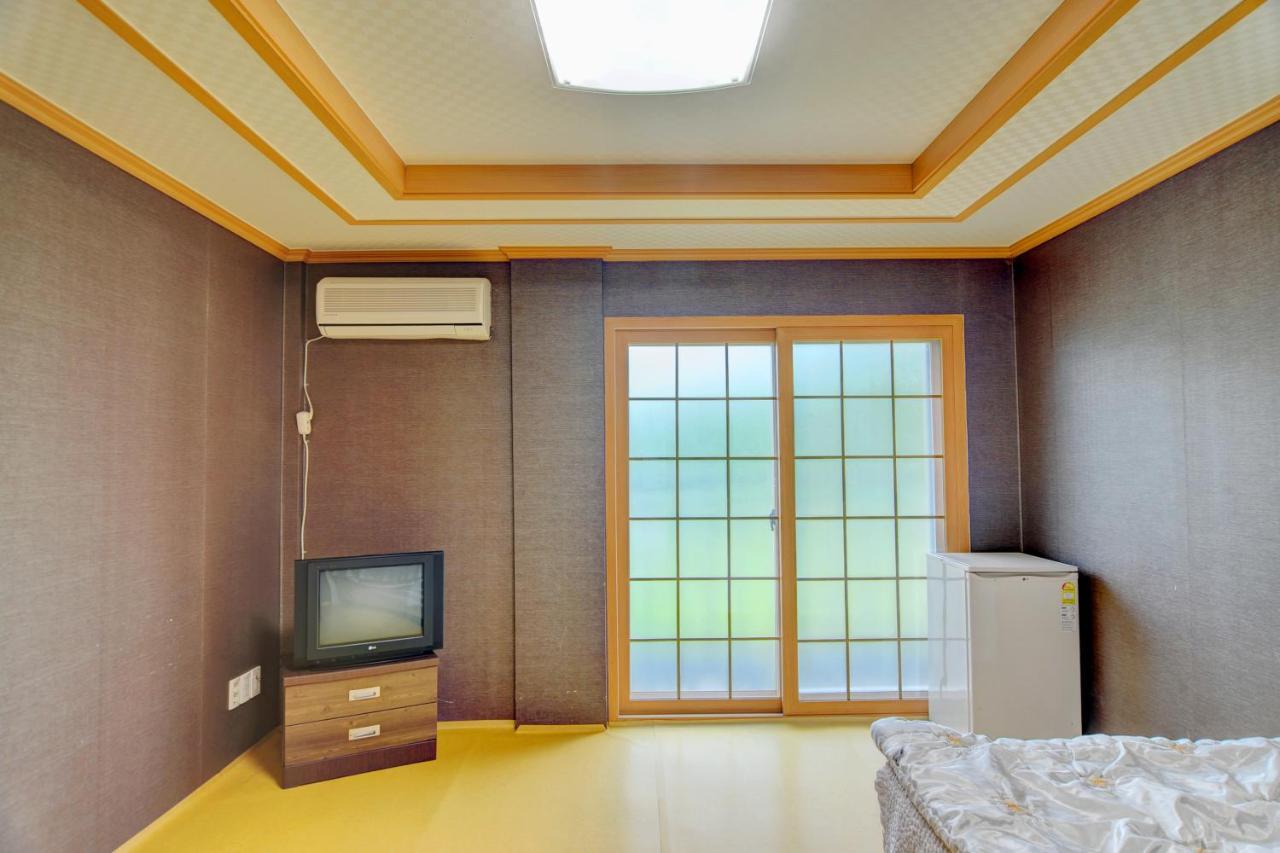 Sungbo Youth Hostel Mungyeong エクステリア 写真