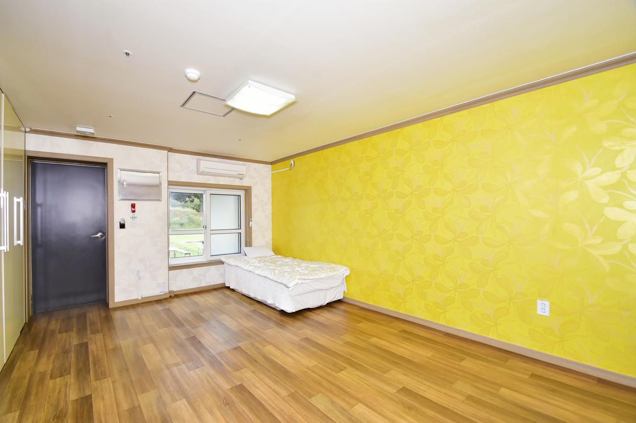 Sungbo Youth Hostel Mungyeong エクステリア 写真