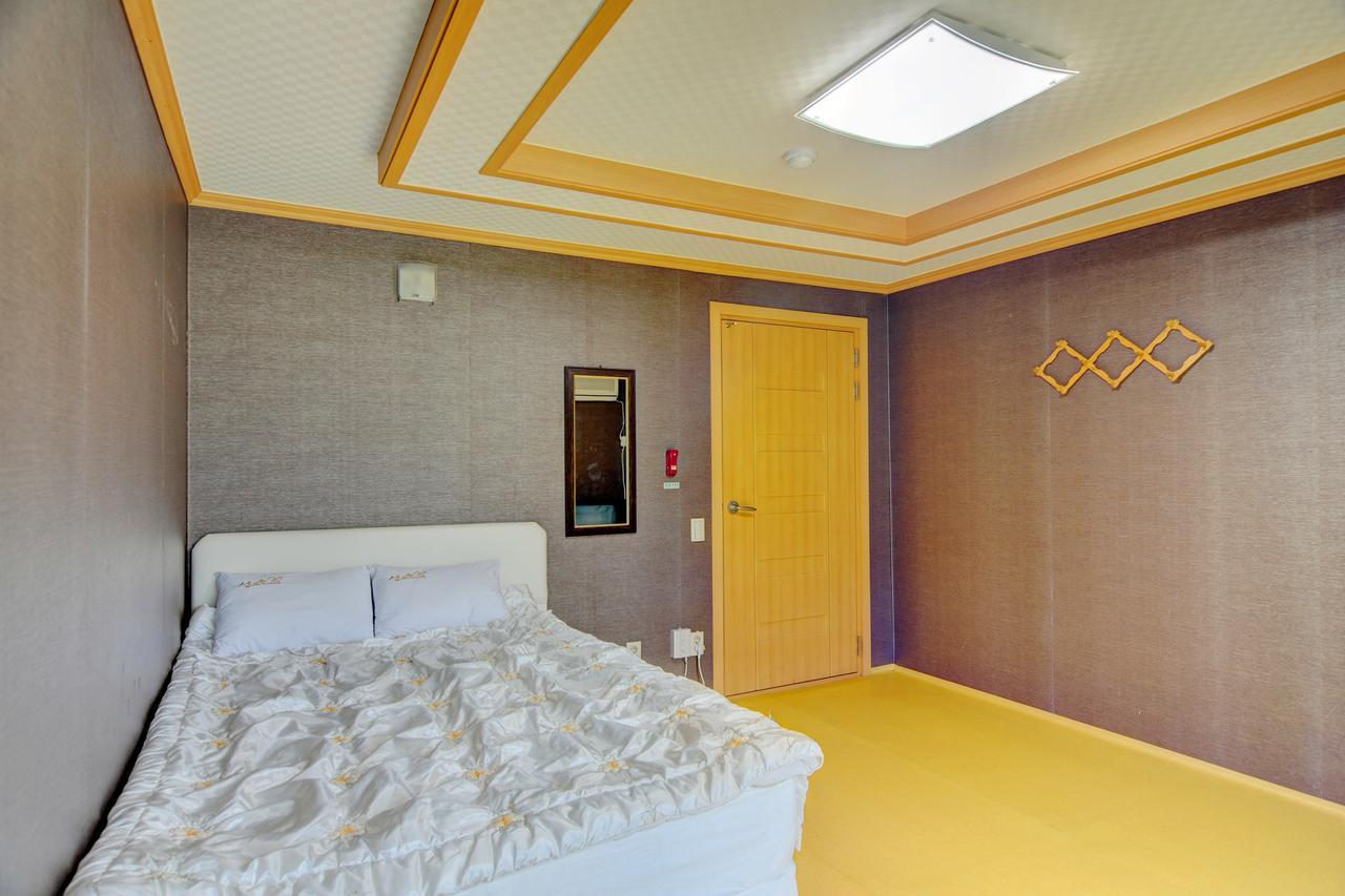 Sungbo Youth Hostel Mungyeong エクステリア 写真