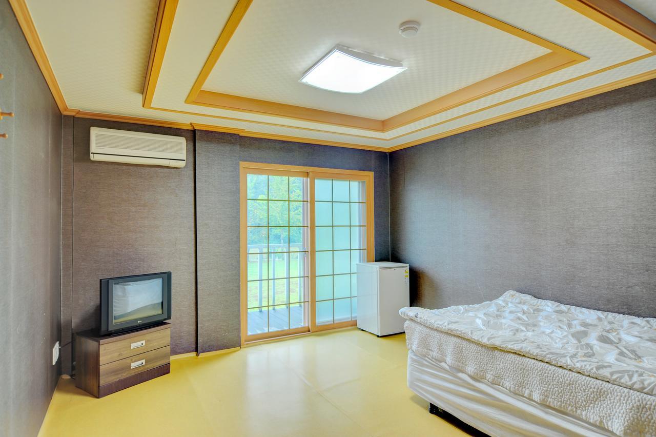 Sungbo Youth Hostel Mungyeong エクステリア 写真