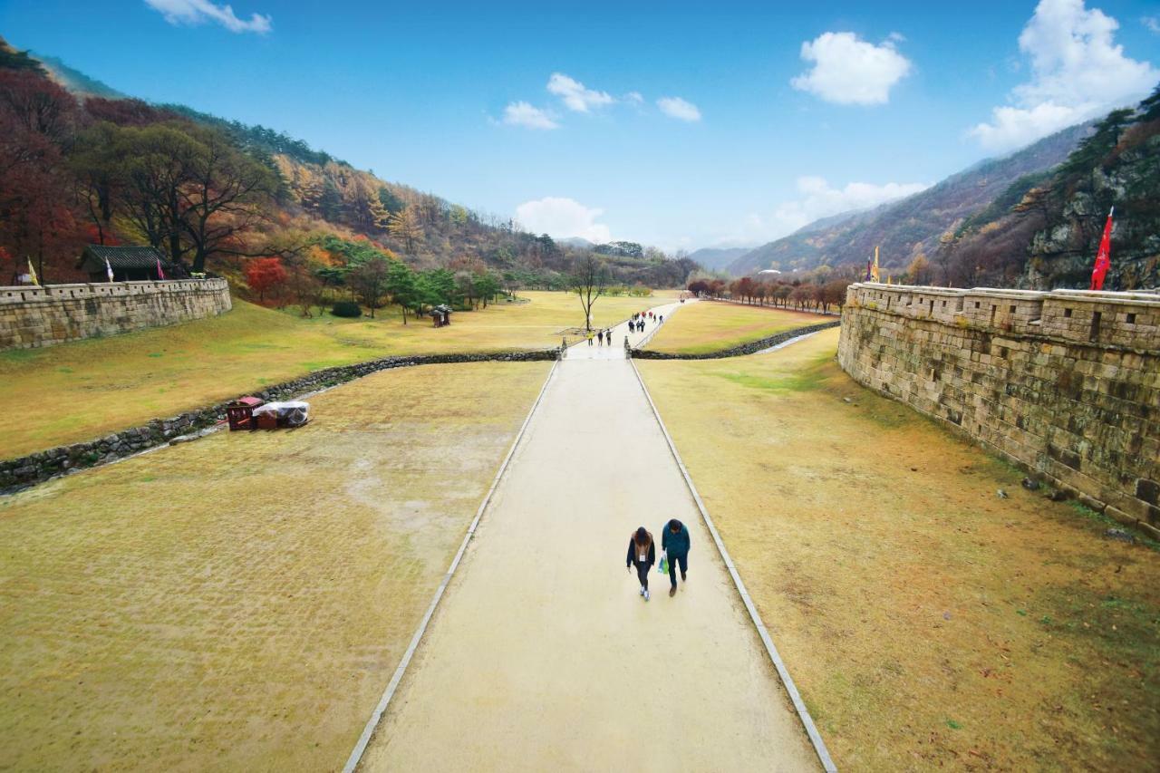 Sungbo Youth Hostel Mungyeong エクステリア 写真