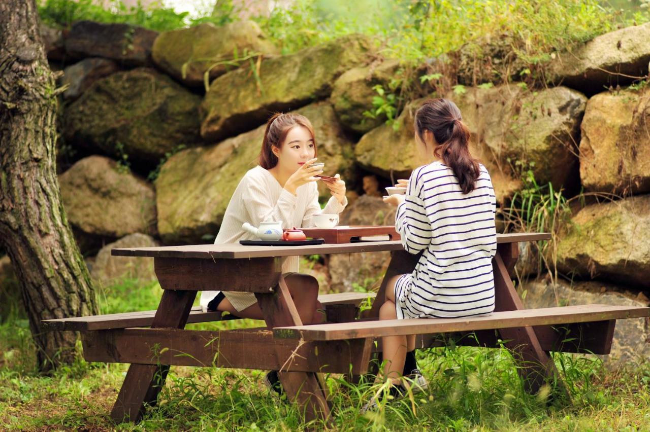 Sungbo Youth Hostel Mungyeong エクステリア 写真
